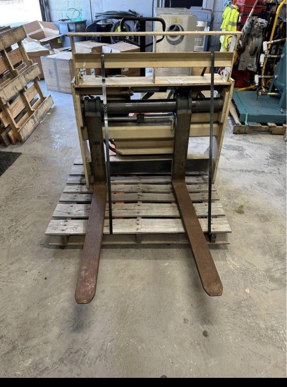 Skytrak 10k Atlas 6000 Lb Side Shift Forklift Carriage .used Items In A Good Workinb Condition