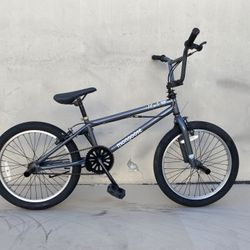 20” Mongoose Freestyle Bmx Bike 