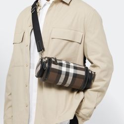 BURBERRY authentic sound bag with receipt