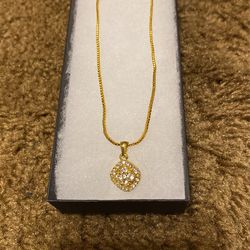 Women’s 14 Kt Gold Plated Diamond Rhinestone Necklace24”