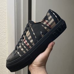 Black Burberry 