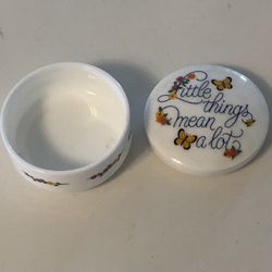 Vintage bone china 1983. Trinket box. Little things mean a lot