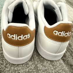 Adidas Shoes (size 9) 