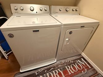 Maytag Washer and Dryer Set