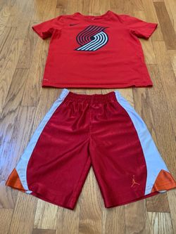 Boys Sz S Nike Set: Jordan "Dazzle" athletic basketball shorts & Trailblazer NBA T Shirt .