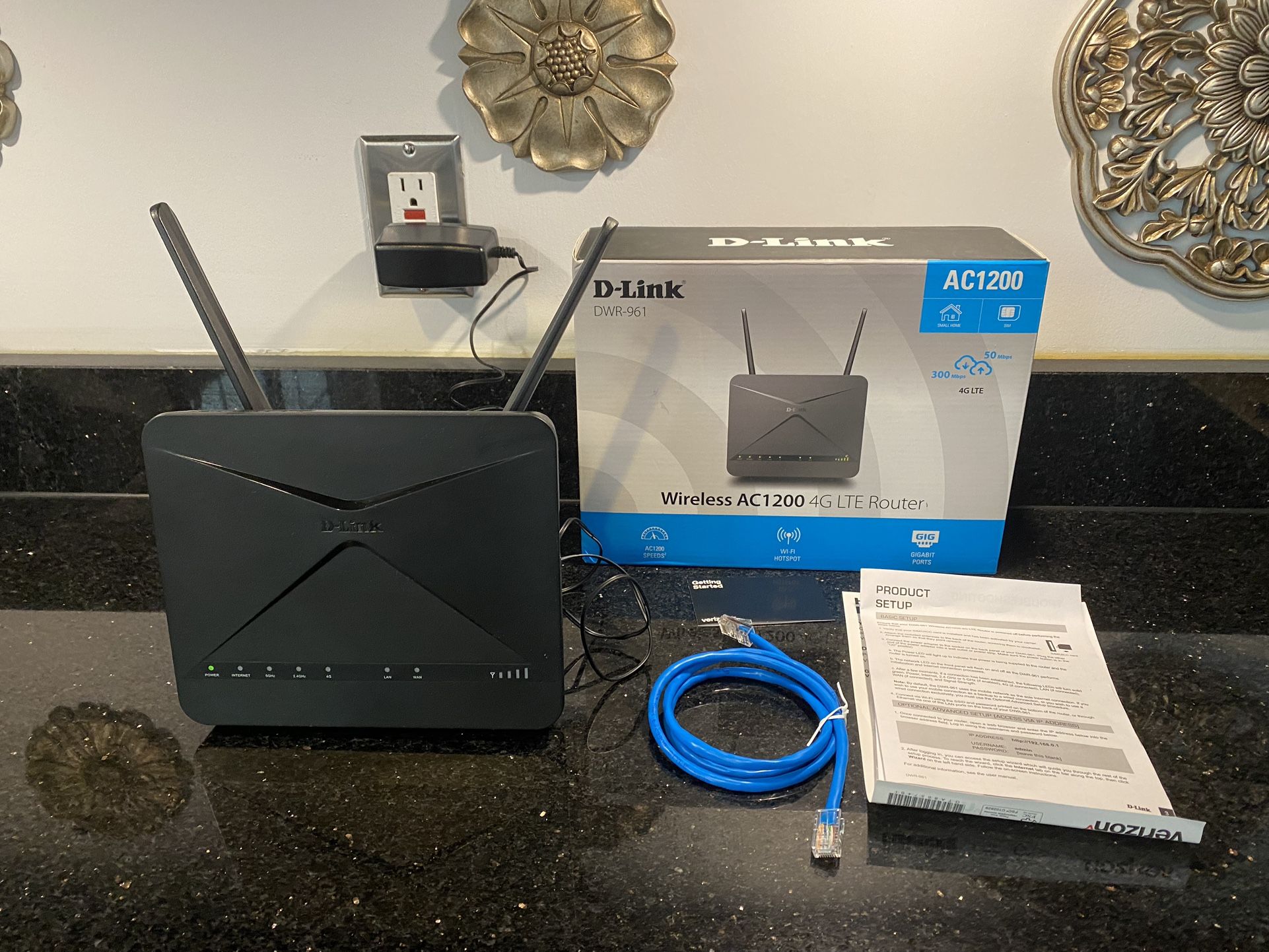 D-Link DWR-961 AC1200 Wireless 4G LTE Multi-WAN Router for VERIZON