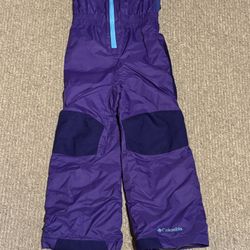 Columbia XS (4/5) Toddler Bibs