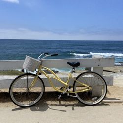 Beach cruiser bike 