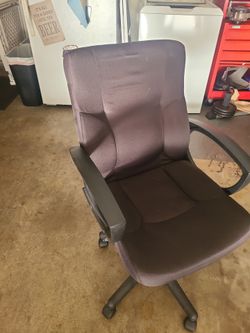 Desk chair