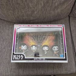 Funko kiss alive 2 tour 1978