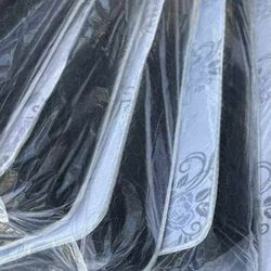 Deluxe Brand Twin Size. Only 