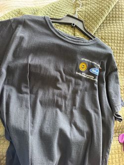 Off white tee size large