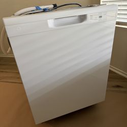GE dishwasher - Like new