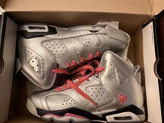 Air Jordan 6 Retro Valentine's Day 2014 (GS) 6.5 Y