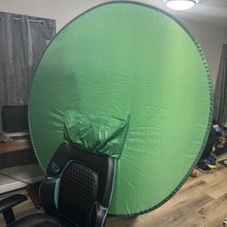 Desk Chair Green Screen
