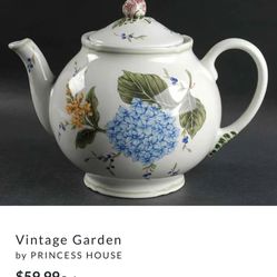 Like New Princess House Tea Pot