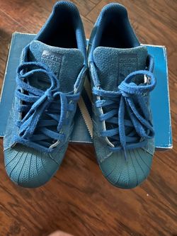 Superstar J