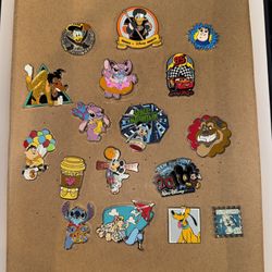 Disneyland Disney Trading Pins 