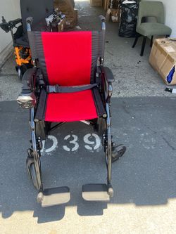 Electric wheelchair