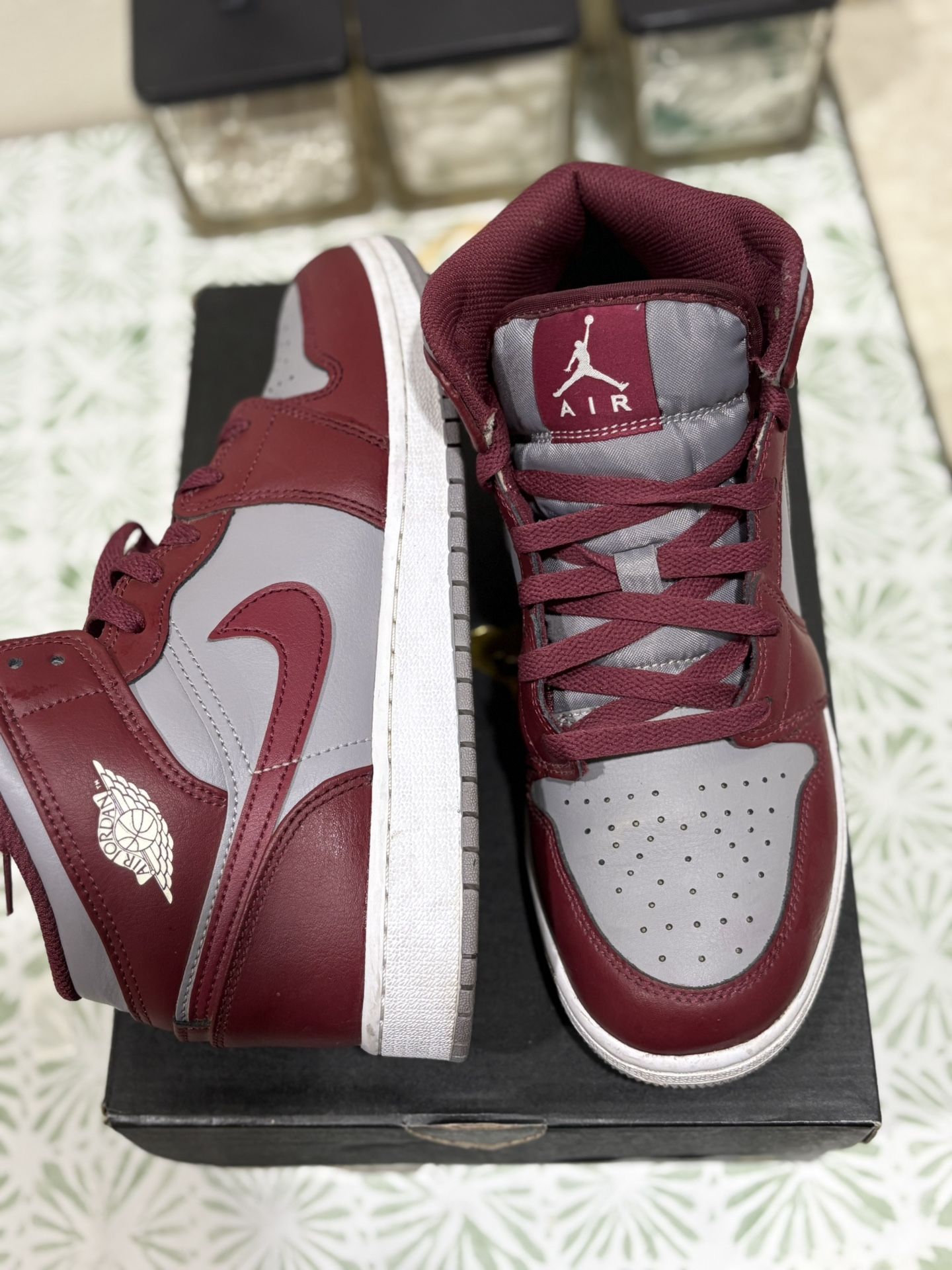 AIR JORDAN 1 MID (GS) CHERRYWOOD RED/WHITE