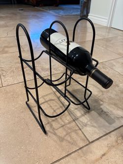 Black Metal Wire Wine Rack
