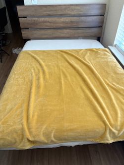 Full bed