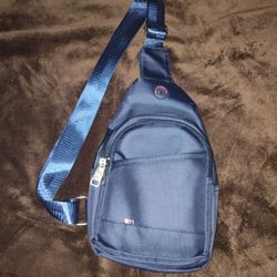Tommy Hilfiger Crossbody Bag
