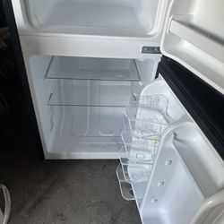 Mini Refrigerator 