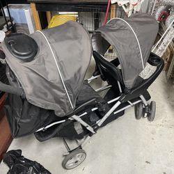 Graco - Double Stroller