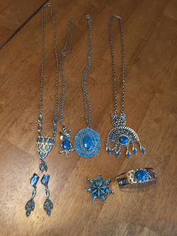 Vintage Costume Jewelry With A Turquoise Look