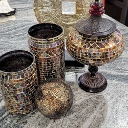 Home Decor Items With Irridecent Stonework