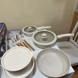 21 Piece Pots and Pans Set Non-Stick Ceramic Cookware Set with Sensor Handles, Milky white