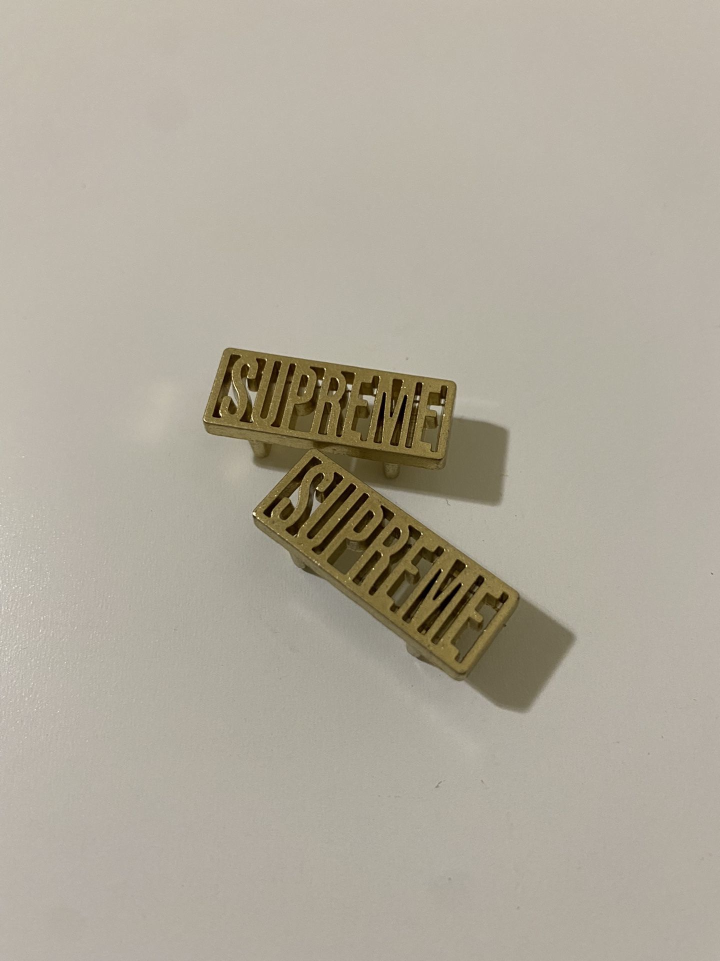 Nike x Supreme Dunk High Gold Lace Locks