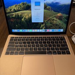 MacBook Air 13 Inch 2018 - i5 - Rose Gold