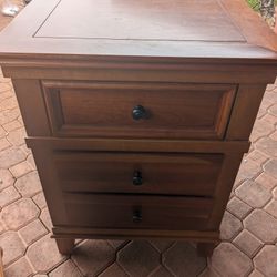 3 Drawer Night Stand