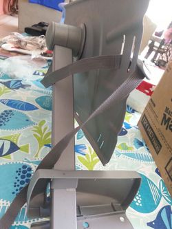 TV swivel wall mount 21in.