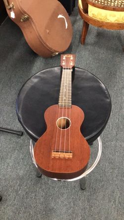 Lindell Ukulele 4-String Made in Japan