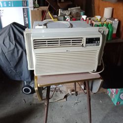 LG Window Air Conditioner $65