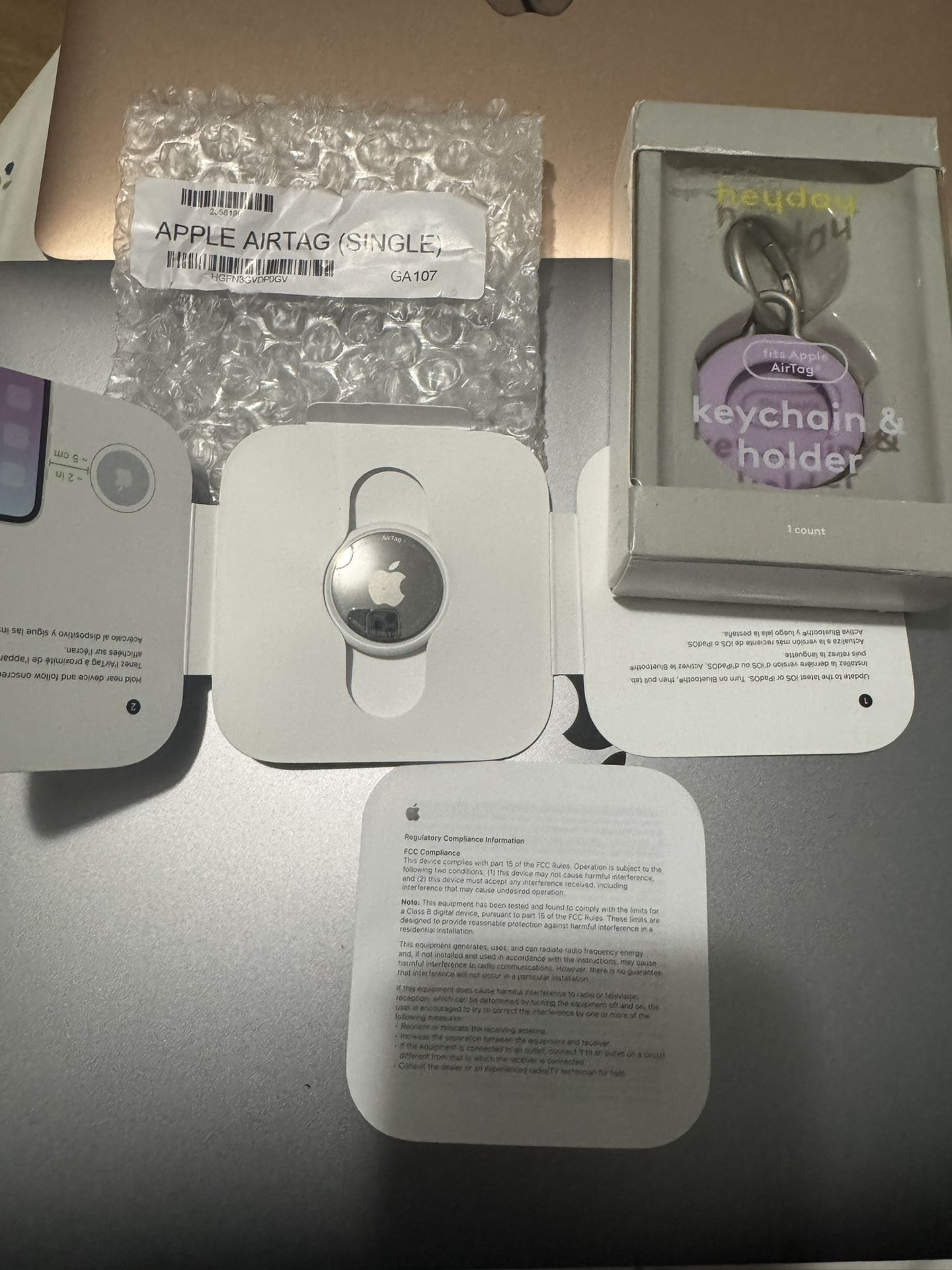 Apple AirTag Keep Track & find Your Keys, Wallet, Luggage, Backpack, FREE KEYCHAIN & HOLDER