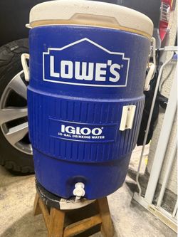 Lowe’s 10-gallon water jug