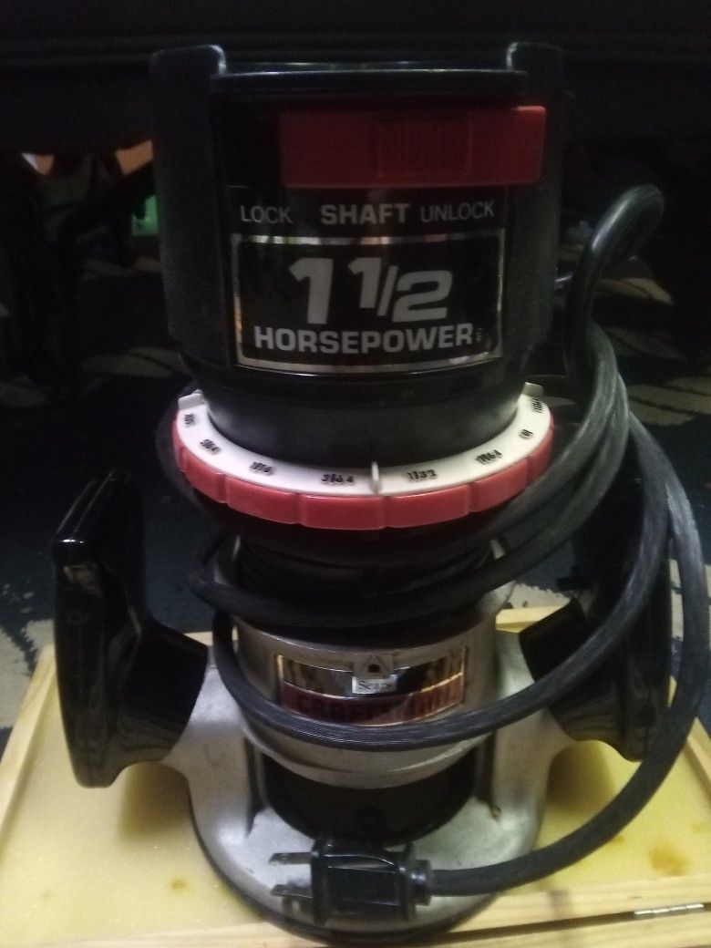 Craftsman Router