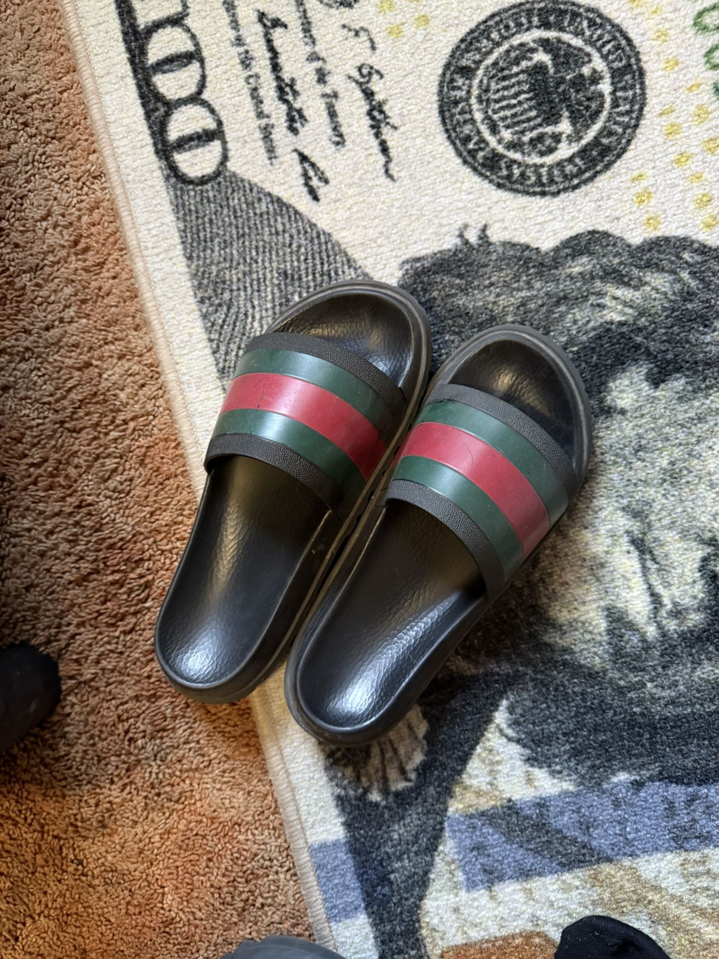 Gucci Slides size 11