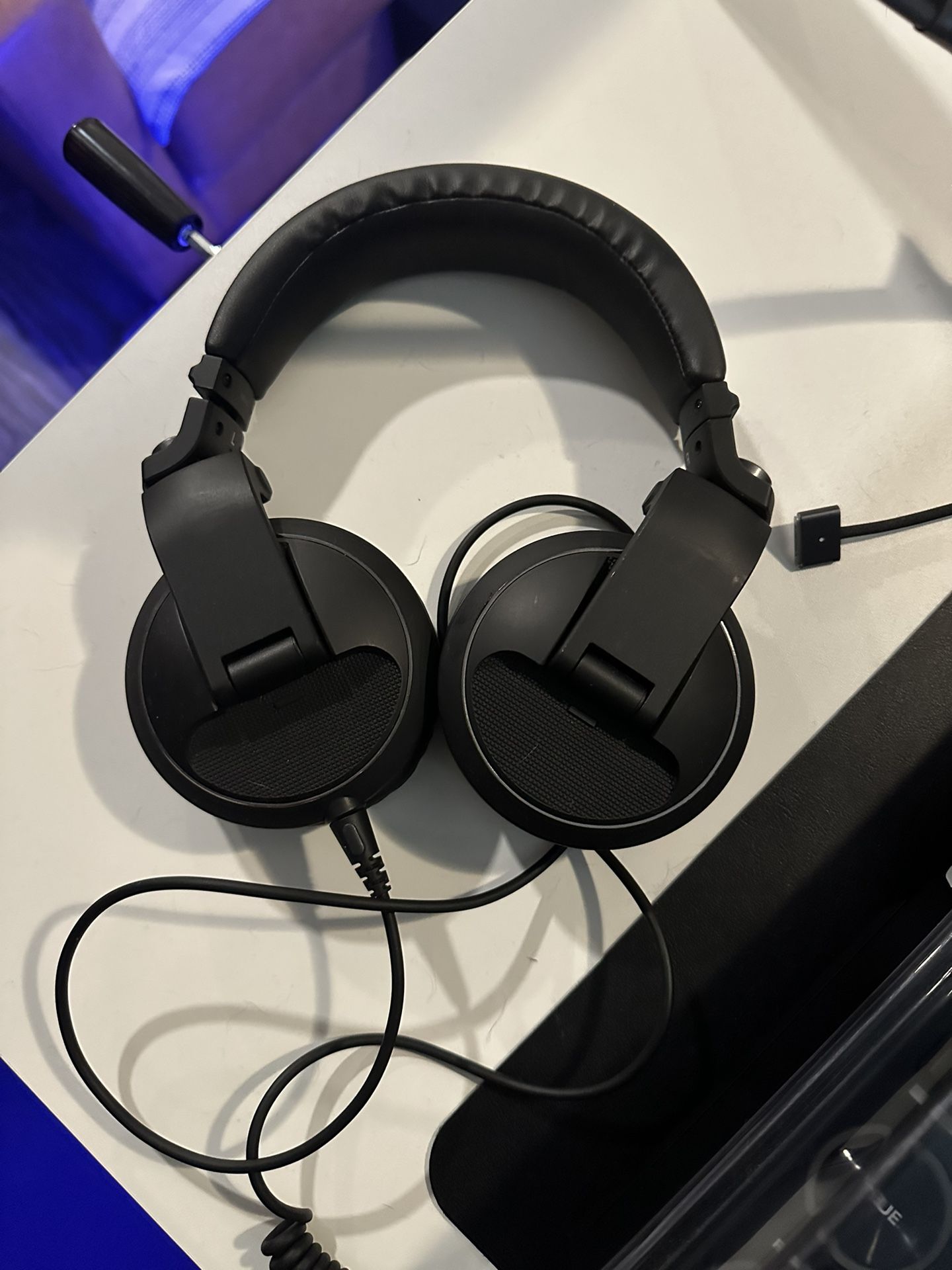 Pioneer HDJ X5 Q1 Headphones