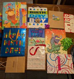 Lot Of 10 Gift Bags 