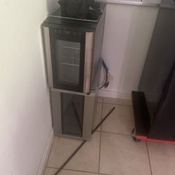 Frigidaire & Cusinart Freezers Wine Coolers