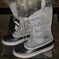 Sorel Winter Boots Joan Of Arctic  Women Size 9