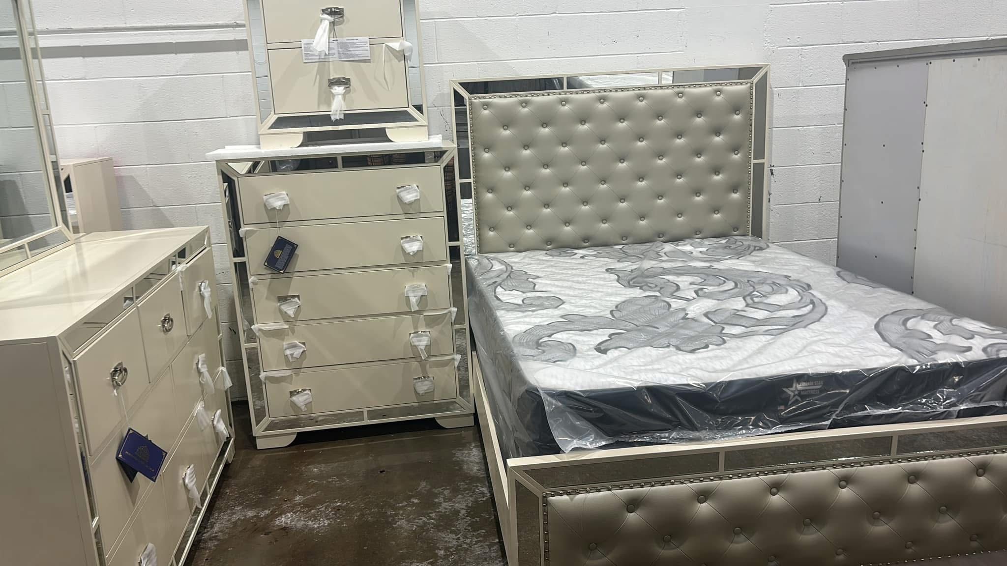 King/queen Bed Room Set