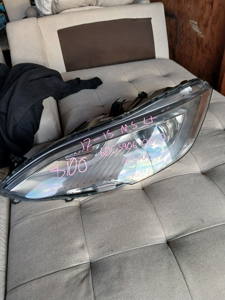 Tesla Model S Headlights