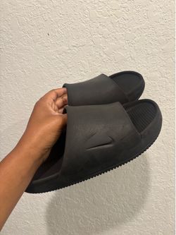 Nike slides