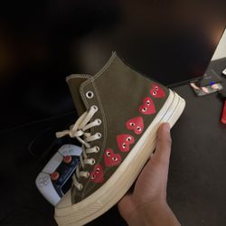 CDG Converse Size 10